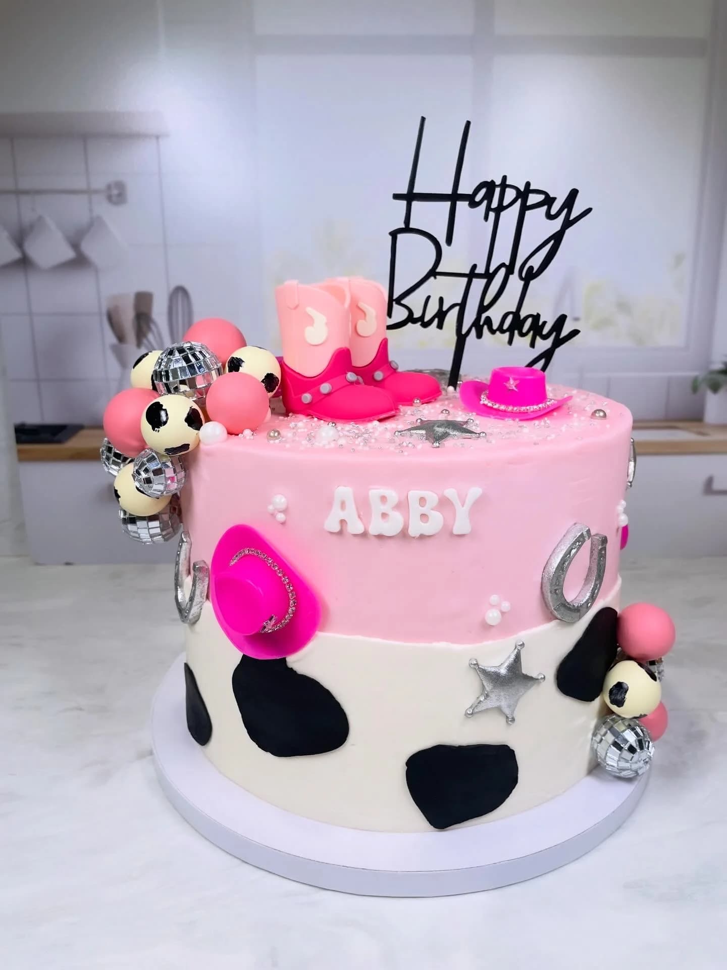 Custom cake by Sweets by J Bakery in Orange County